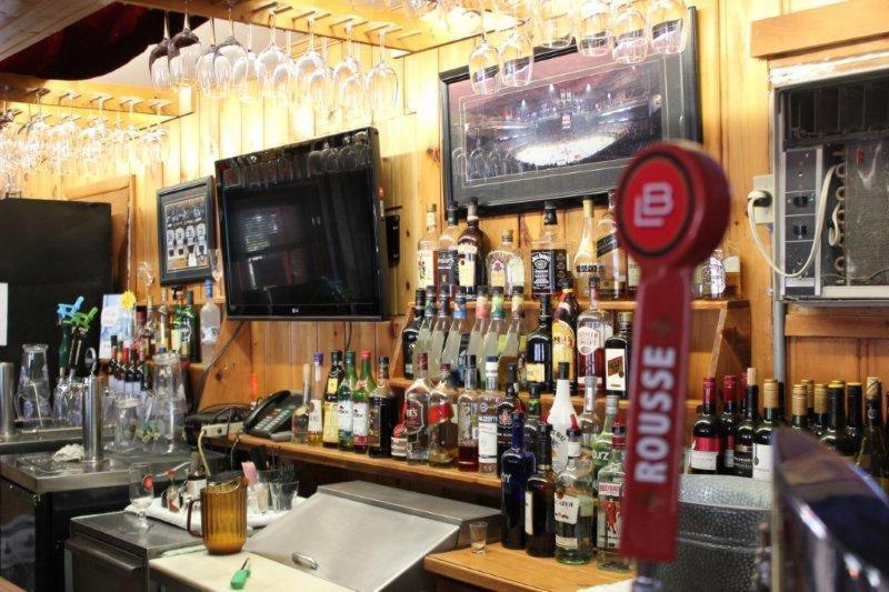 Minden Hills Red Umbrella Inn מראה חיצוני תמונה