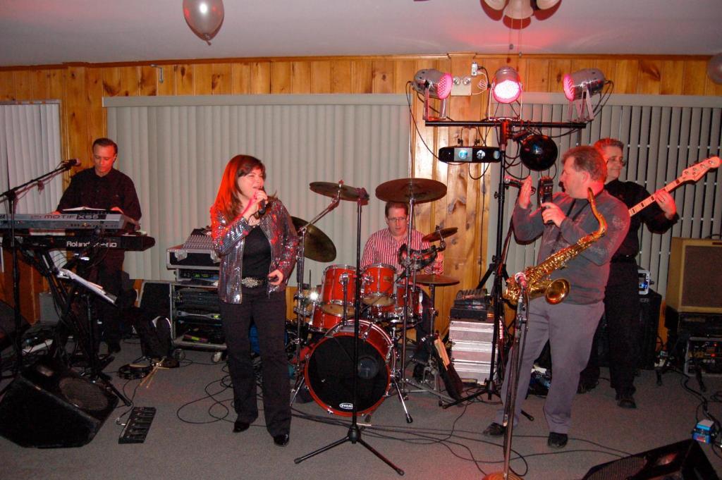 Minden Hills Red Umbrella Inn מראה חיצוני תמונה